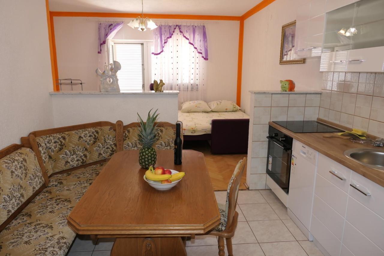 Apartments And Rooms Juki Сень Экстерьер фото