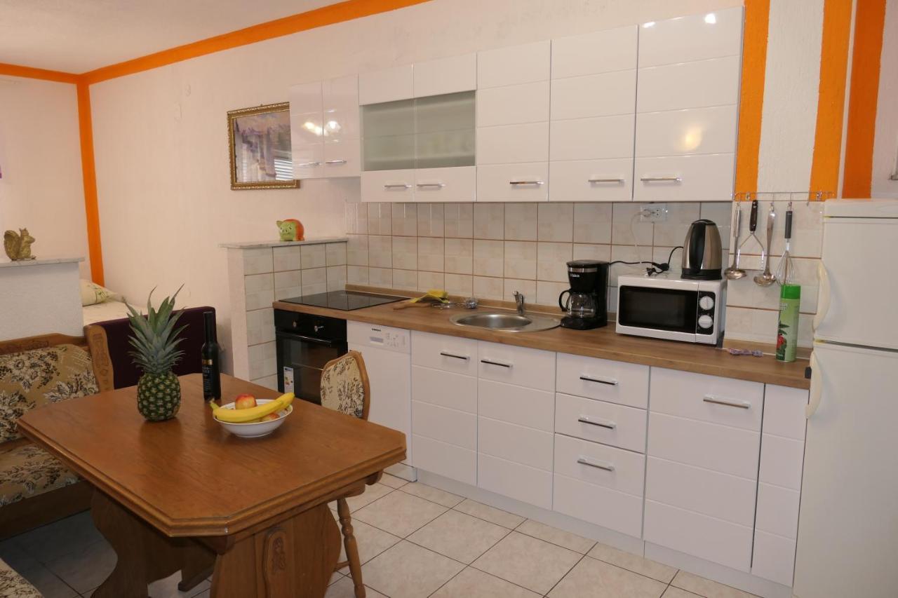 Apartments And Rooms Juki Сень Экстерьер фото