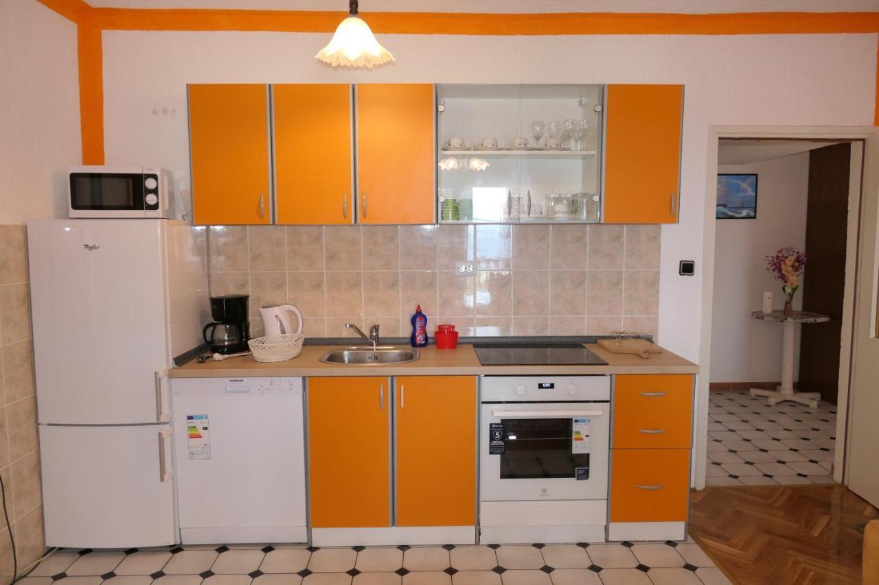 Apartments And Rooms Juki Сень Экстерьер фото
